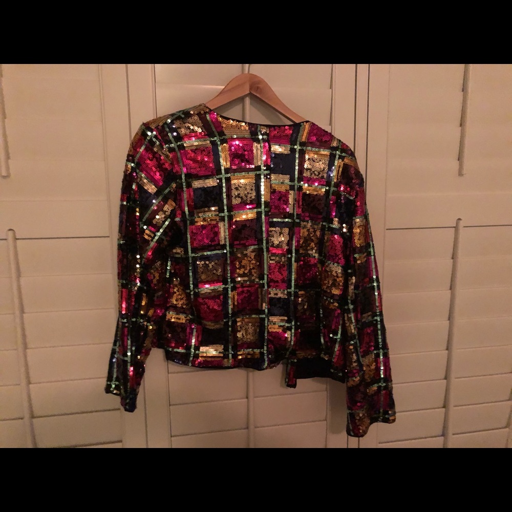 Never worn, sequins jacket